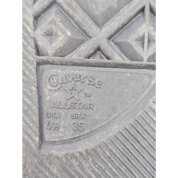 Converse Women's low top  converse with faux pearls sneakers shoes size 4.5 - Picture 7 of 7